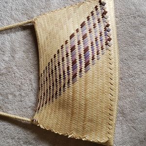 Straw handbag